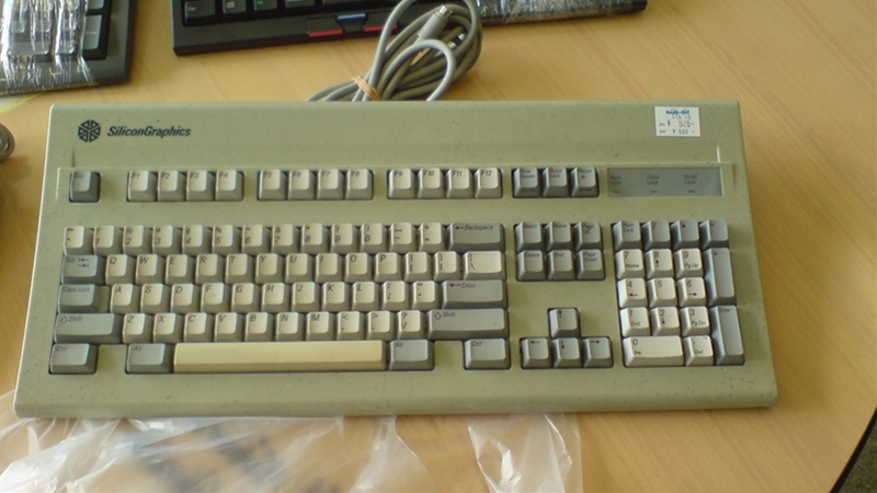 Silicon Graphics ALPS キーボード & マウス（キーキャップ交換と 