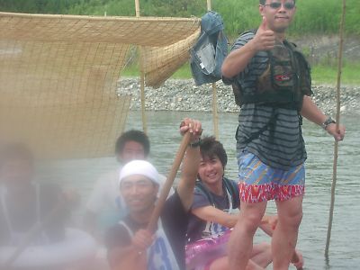 �������g�������������Ȕ��B���̔��͏�Q���Ɉ����������āA���\��V�����Ă���܂����B