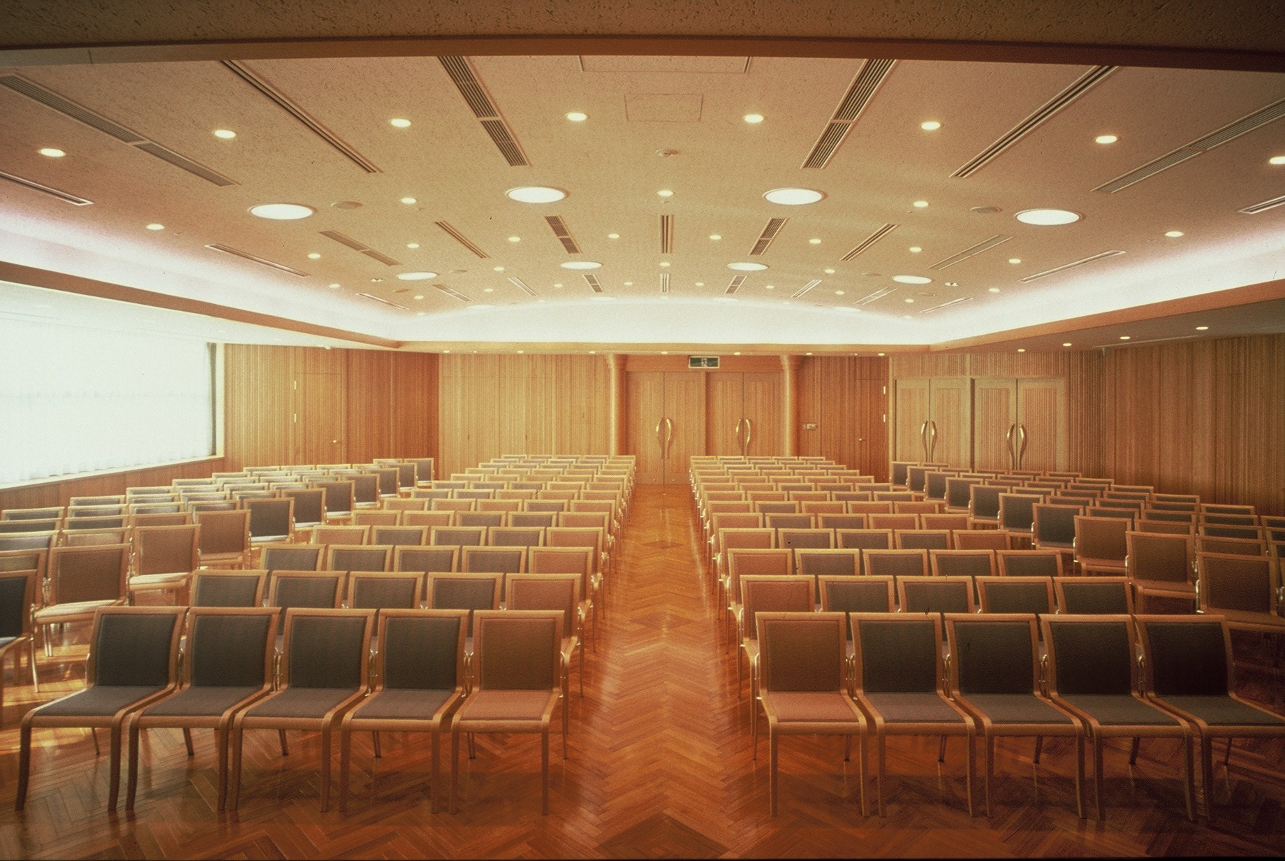 <b>Office W '93</b><br>ⒶⒸKajima ⓅKapo