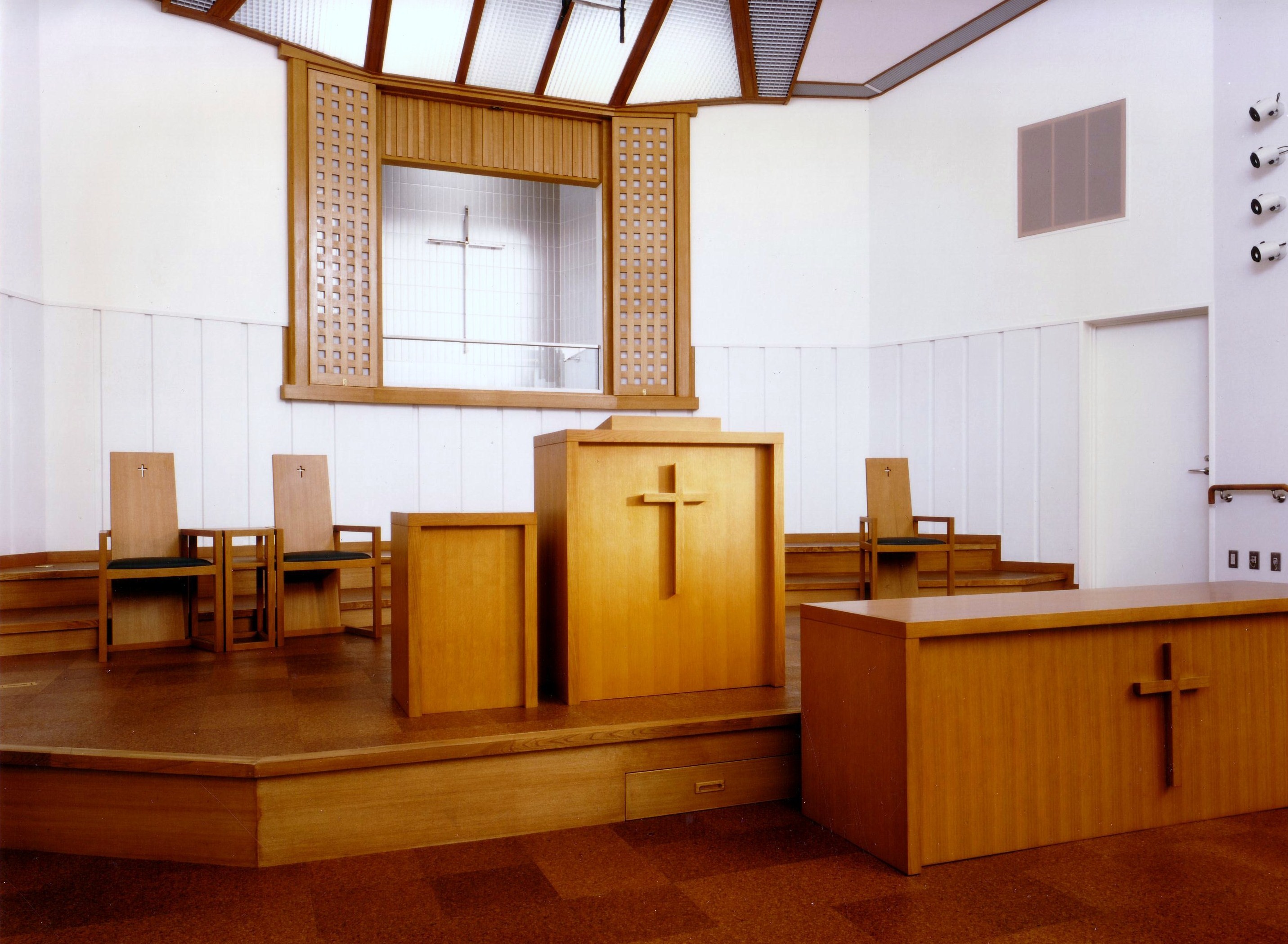 <b>Church U '95</b><br>ⒶAmano Yoshihara Arc. ⓅK.Goto